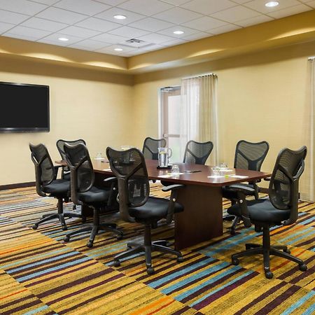 Fairfield Inn & Suites - Buffalo Airport Cheektowaga Eksteriør bilde