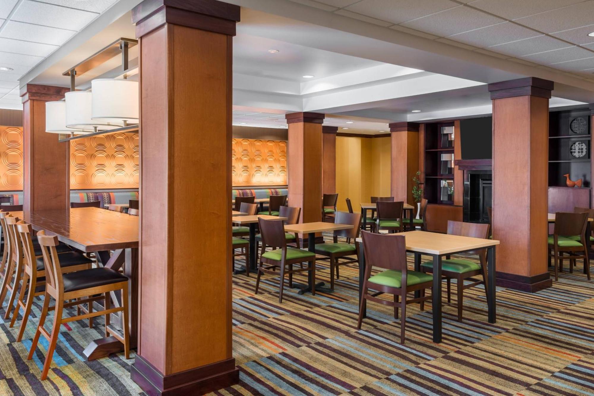 Fairfield Inn & Suites - Buffalo Airport Cheektowaga Eksteriør bilde
