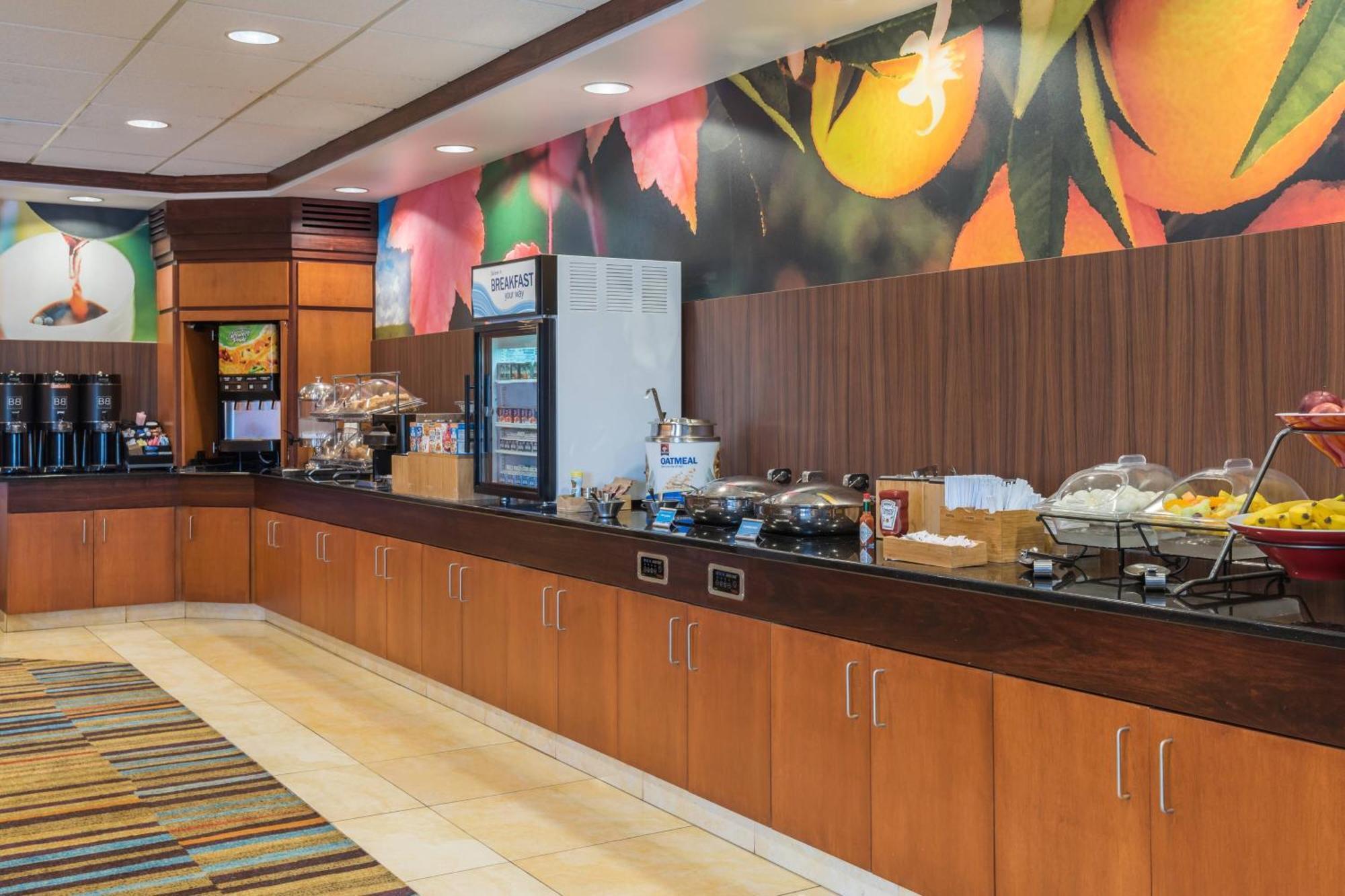 Fairfield Inn & Suites - Buffalo Airport Cheektowaga Eksteriør bilde
