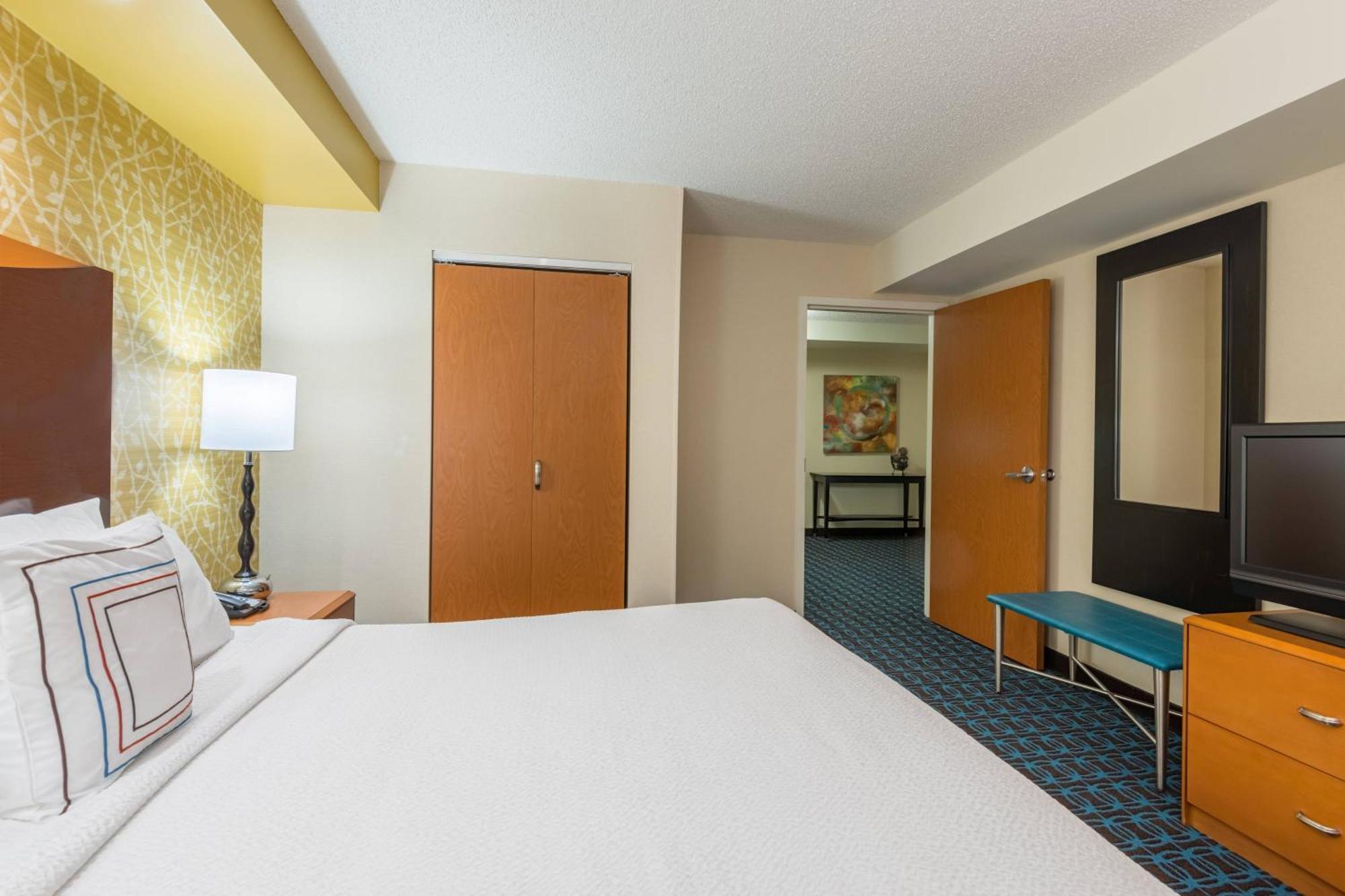 Fairfield Inn & Suites - Buffalo Airport Cheektowaga Eksteriør bilde