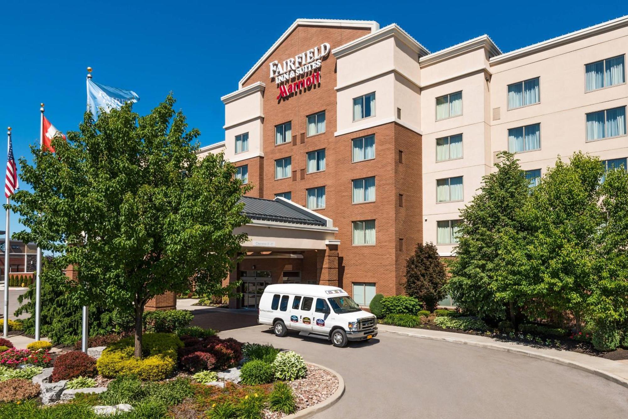 Fairfield Inn & Suites - Buffalo Airport Cheektowaga Eksteriør bilde