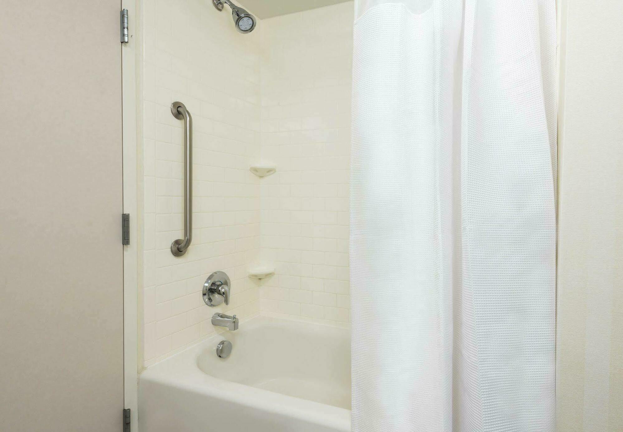 Fairfield Inn & Suites - Buffalo Airport Cheektowaga Eksteriør bilde